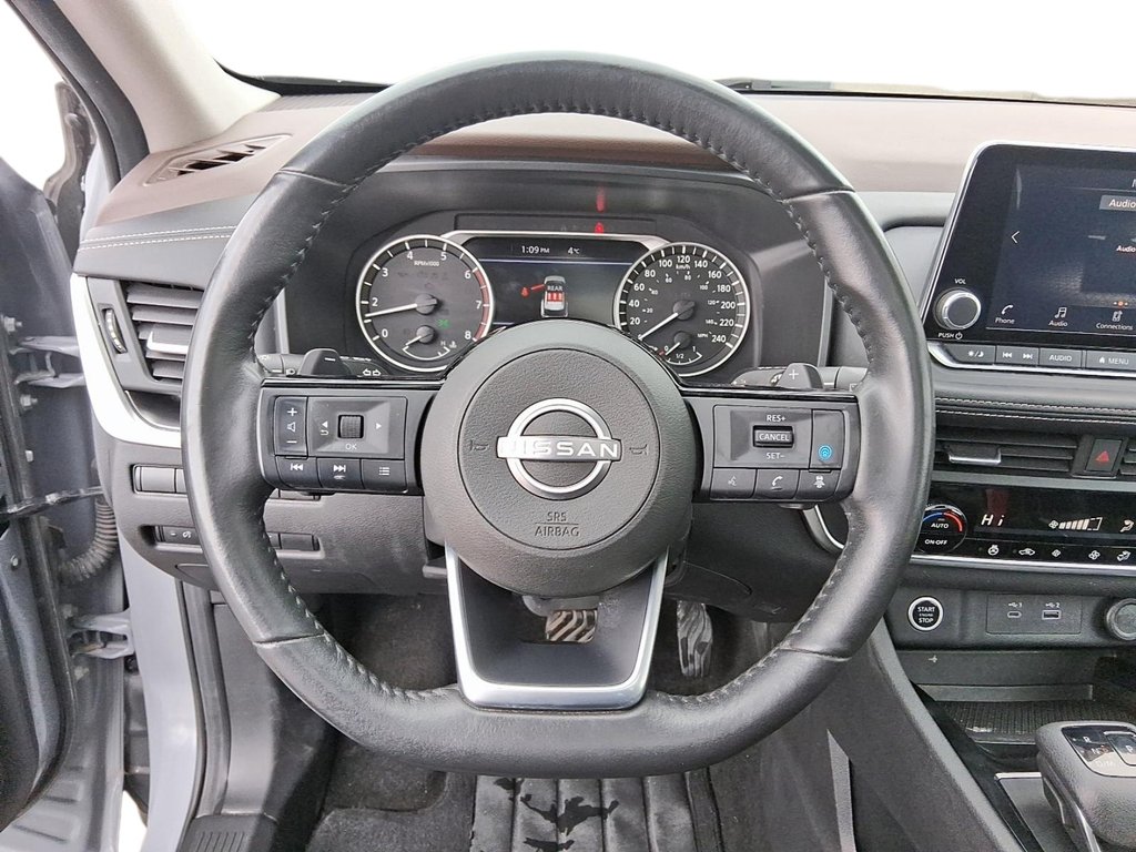 2023 Nissan Rogue SV Midnight Edition AWD CVT in Stratford, Ontario - 12 - w1024h768px