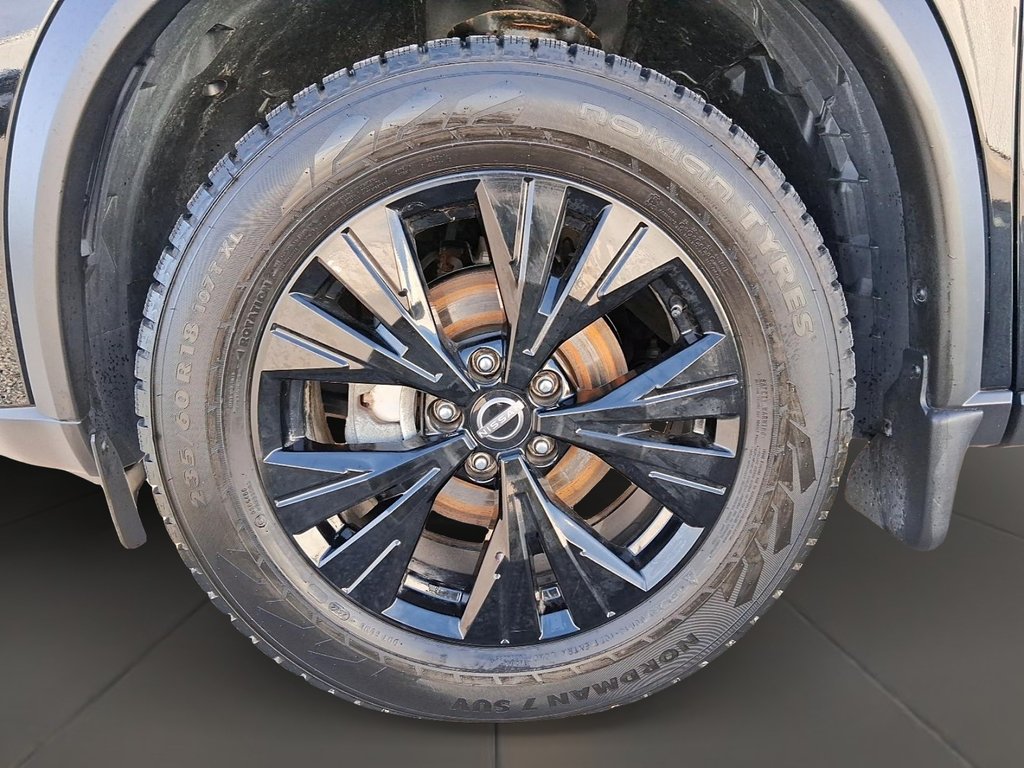 2023 Nissan Rogue SV Midnight Edition AWD CVT in Stratford, Ontario - 7 - w1024h768px