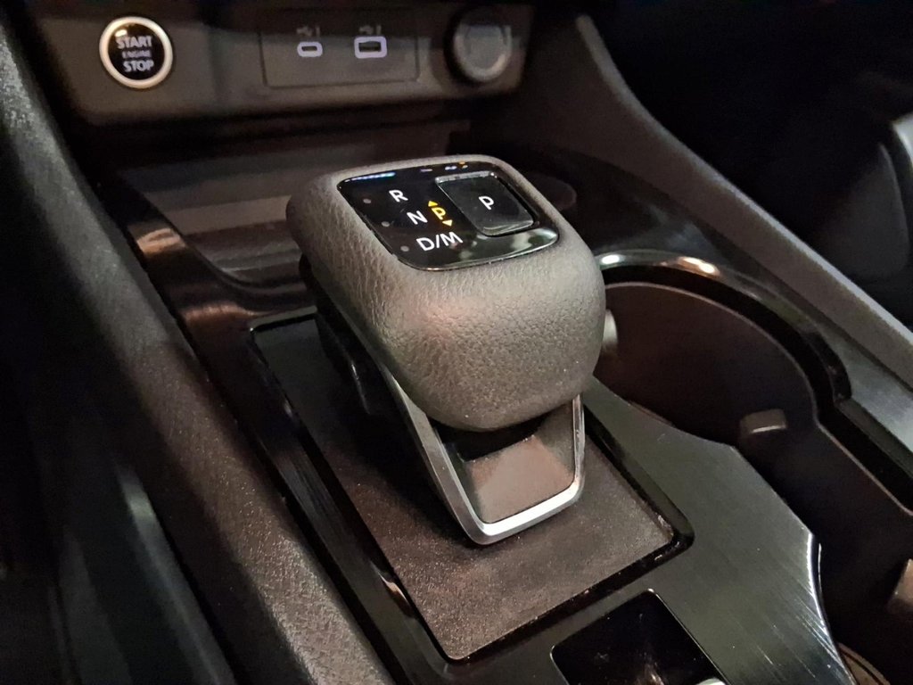 2023 Nissan Rogue S AWD CVT in Stratford, Ontario - 16 - w1024h768px