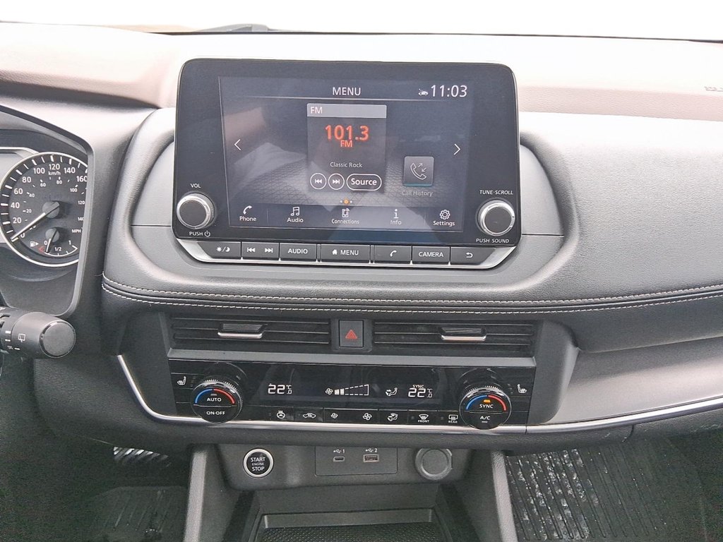 2023 Nissan Rogue SV Midnight Edition AWD CVT in Stratford, Ontario - 16 - w1024h768px