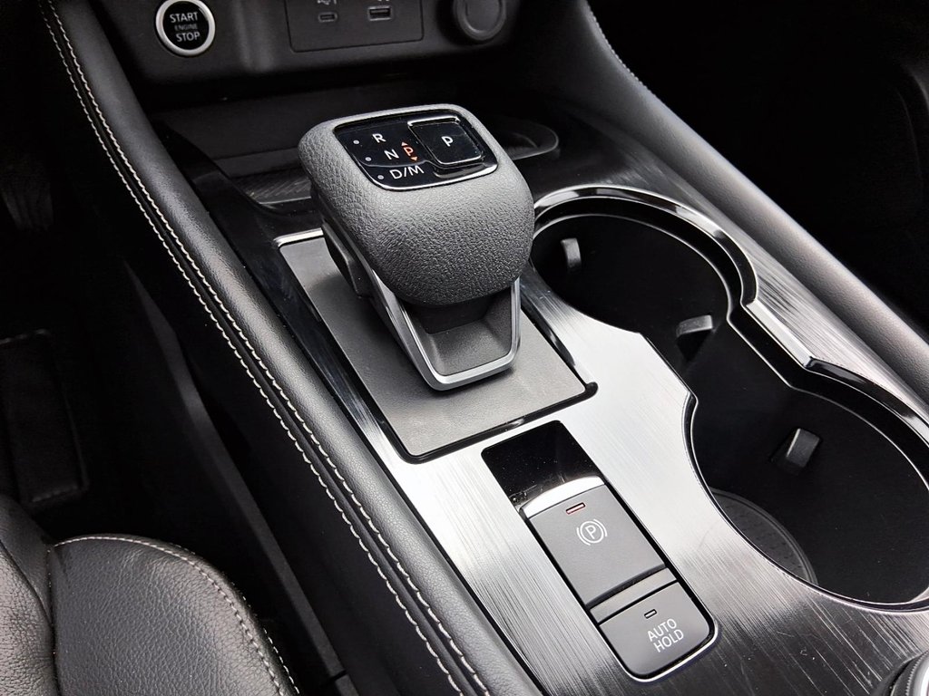 2023 Nissan Rogue SL AWD CVT in Stratford, Ontario - 17 - w1024h768px