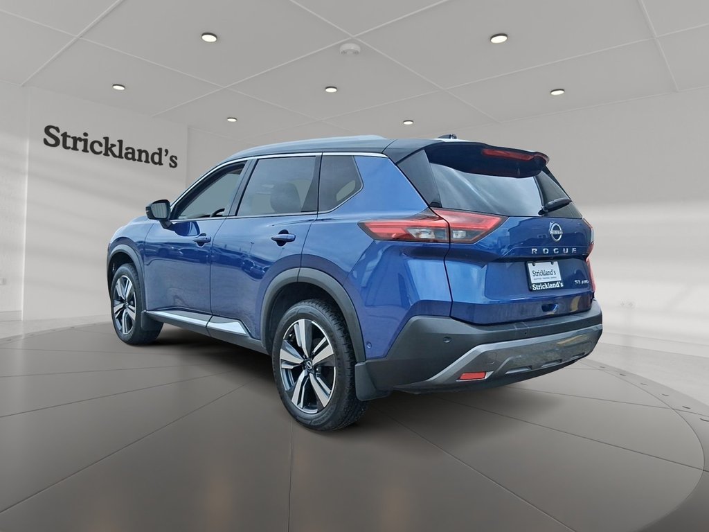2023 Nissan Rogue SL AWD CVT in Stratford, Ontario - 4 - w1024h768px