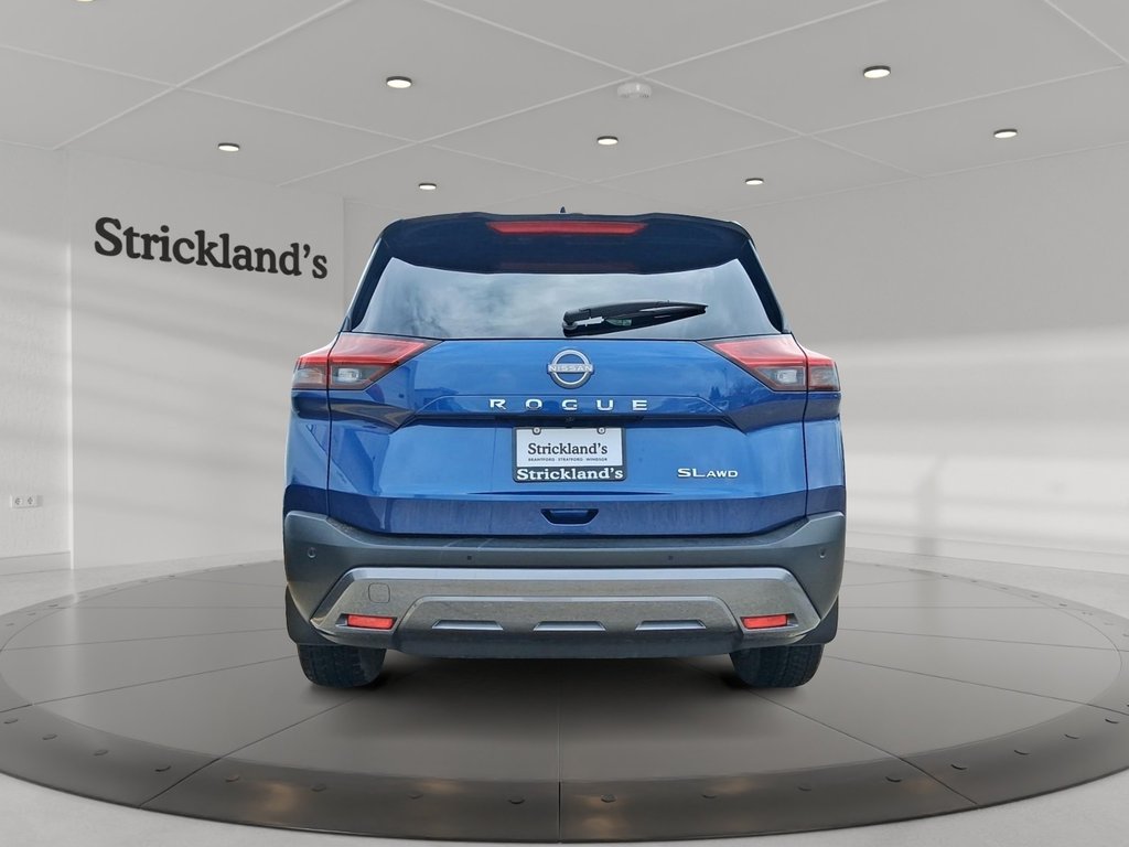 2023 Nissan Rogue SL AWD CVT in Stratford, Ontario - 3 - w1024h768px