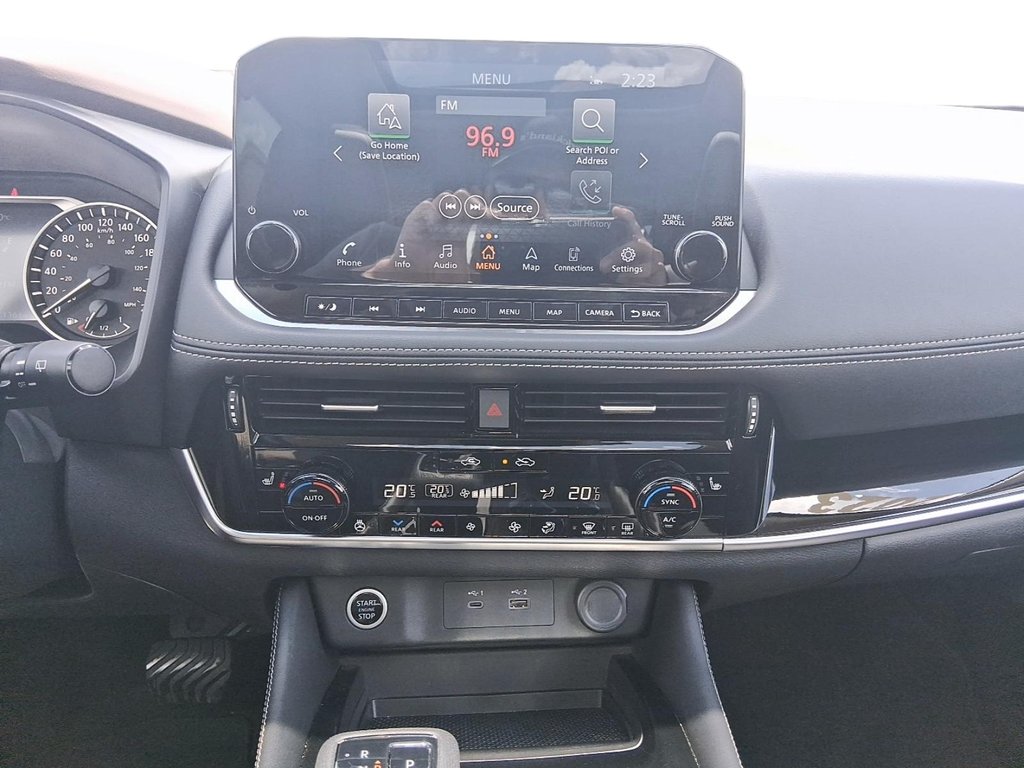 2023 Nissan Rogue SL AWD CVT in Stratford, Ontario - 15 - w1024h768px