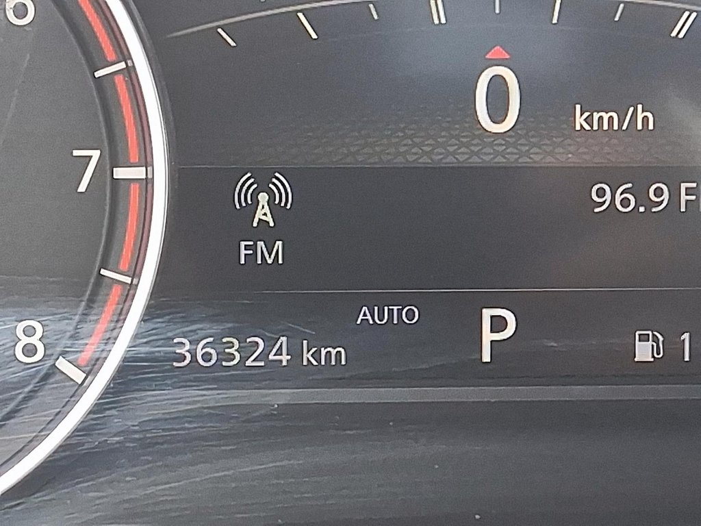 2023 Nissan Rogue SL AWD CVT in Stratford, Ontario - 13 - w1024h768px