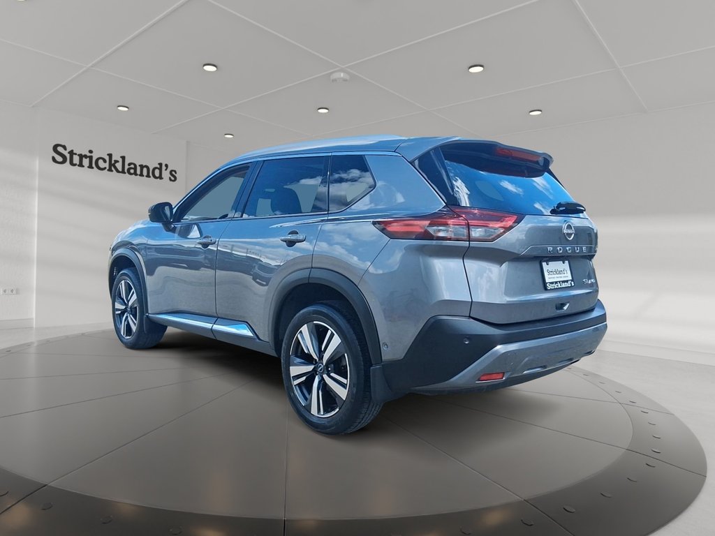 2023 Nissan Rogue SL AWD CVT in Stratford, Ontario - 4 - w1024h768px