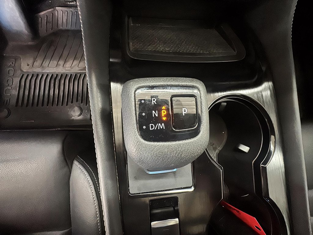 2023 Nissan Rogue SL AWD CVT in Stratford, Ontario - 14 - w1024h768px