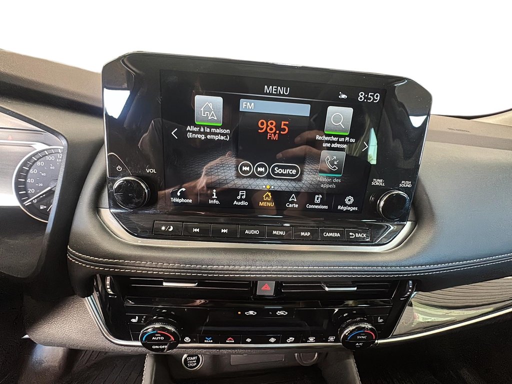 2023 Nissan Rogue SL AWD CVT in Stratford, Ontario - 18 - w1024h768px