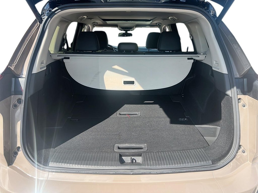 2024 Nissan Rogue AWD Platinum in Stratford, Ontario - 6 - w1024h768px
