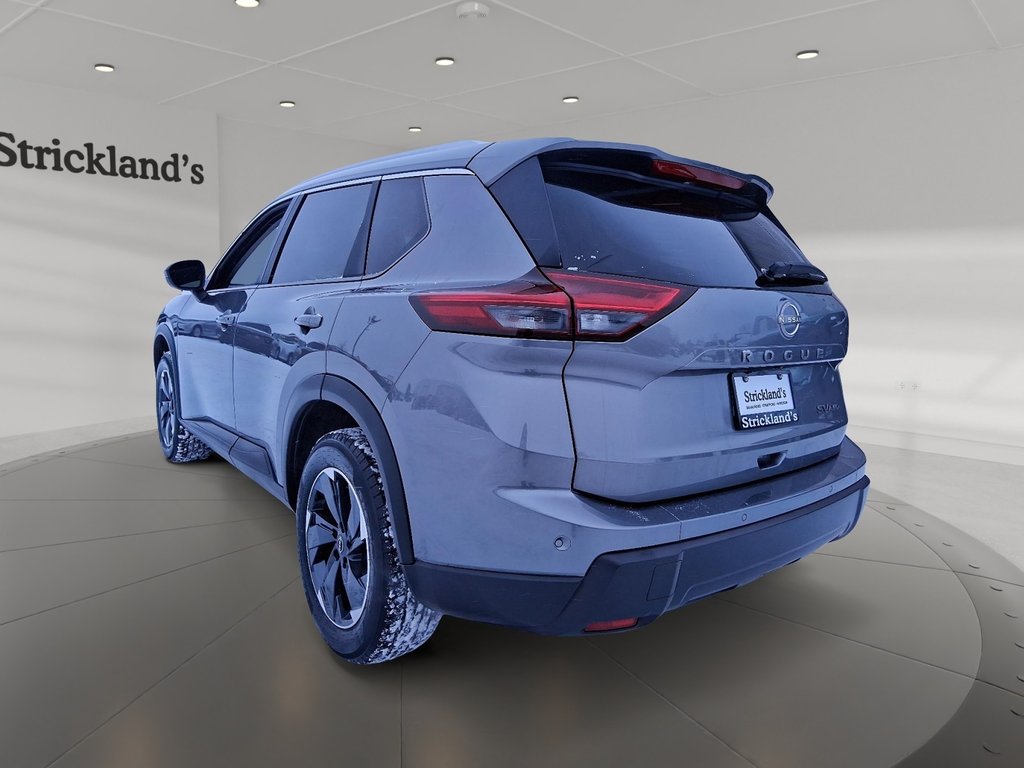 2024 Nissan Rogue AWD SV Moonroof in Stratford, Ontario - 4 - w1024h768px