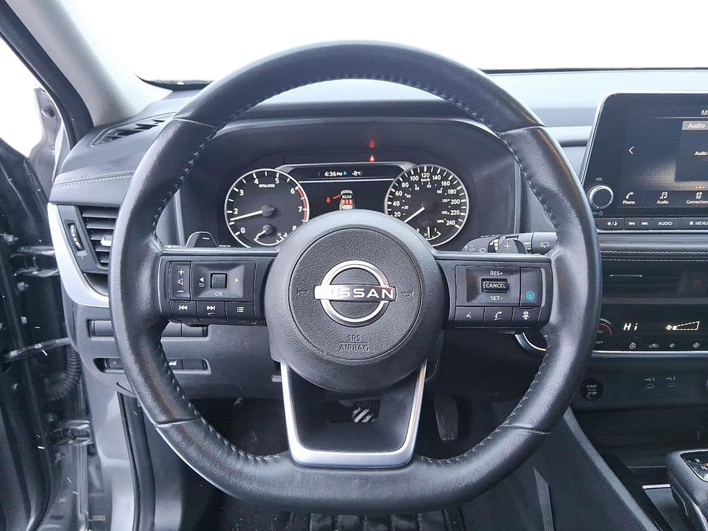 2024 Nissan Rogue AWD SV Moonroof in Stratford, Ontario - 12 - w1024h768px