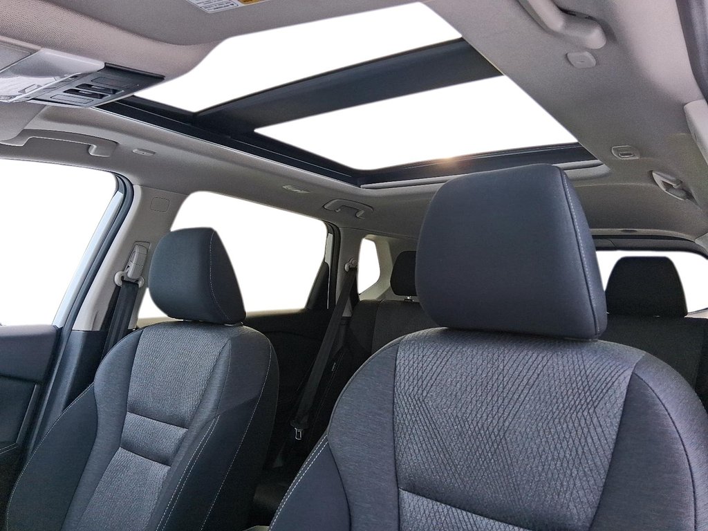 2024 Nissan Rogue AWD SV Moonroof in Stratford, Ontario - 18 - w1024h768px