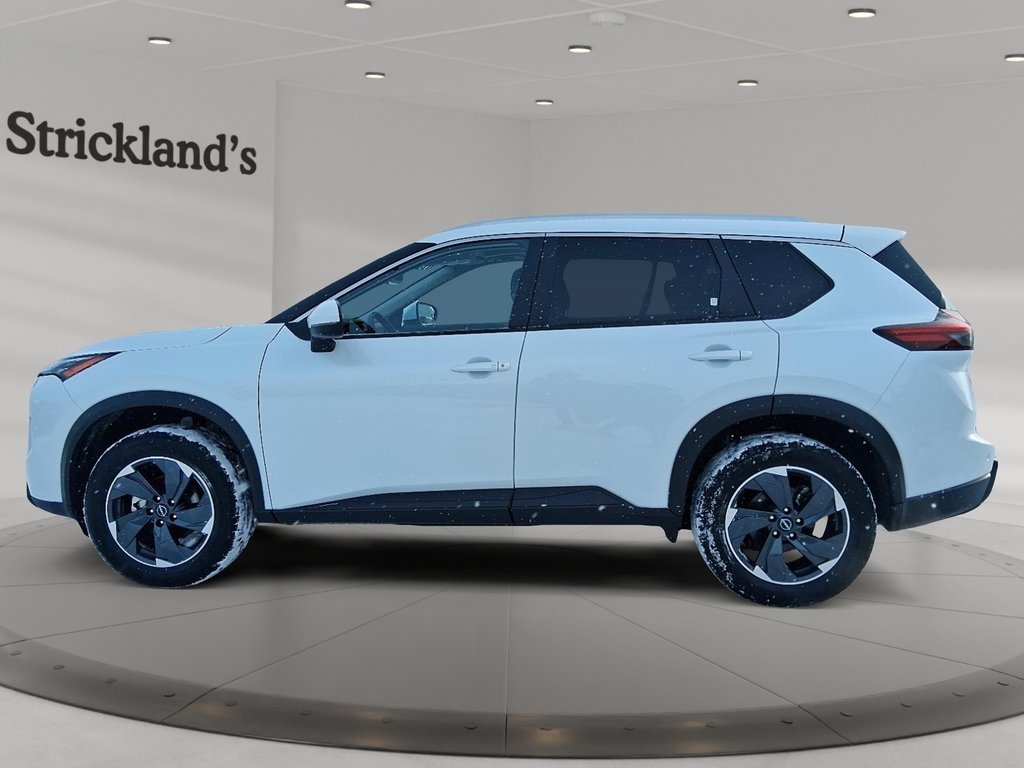 2024 Nissan Rogue AWD SV Moonroof in Stratford, Ontario - 5 - w1024h768px