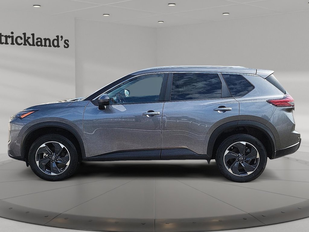 2024 Nissan Rogue AWD SV Moonroof in Stratford, Ontario - 5 - w1024h768px