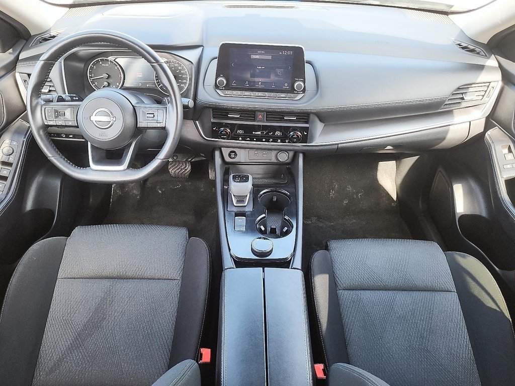 2024 Nissan Rogue AWD SV Moonroof in Stratford, Ontario - 9 - w1024h768px