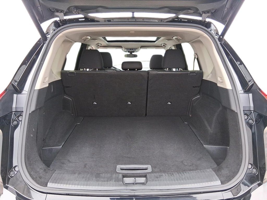 2024 Nissan Rogue AWD SV Moonroof in Stratford, Ontario - 6 - w1024h768px