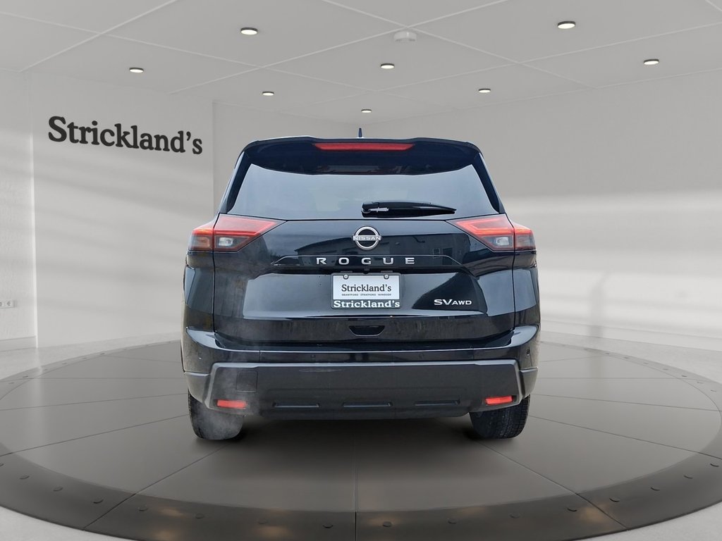 2024 Nissan Rogue AWD SV Moonroof in Stratford, Ontario - 3 - w1024h768px
