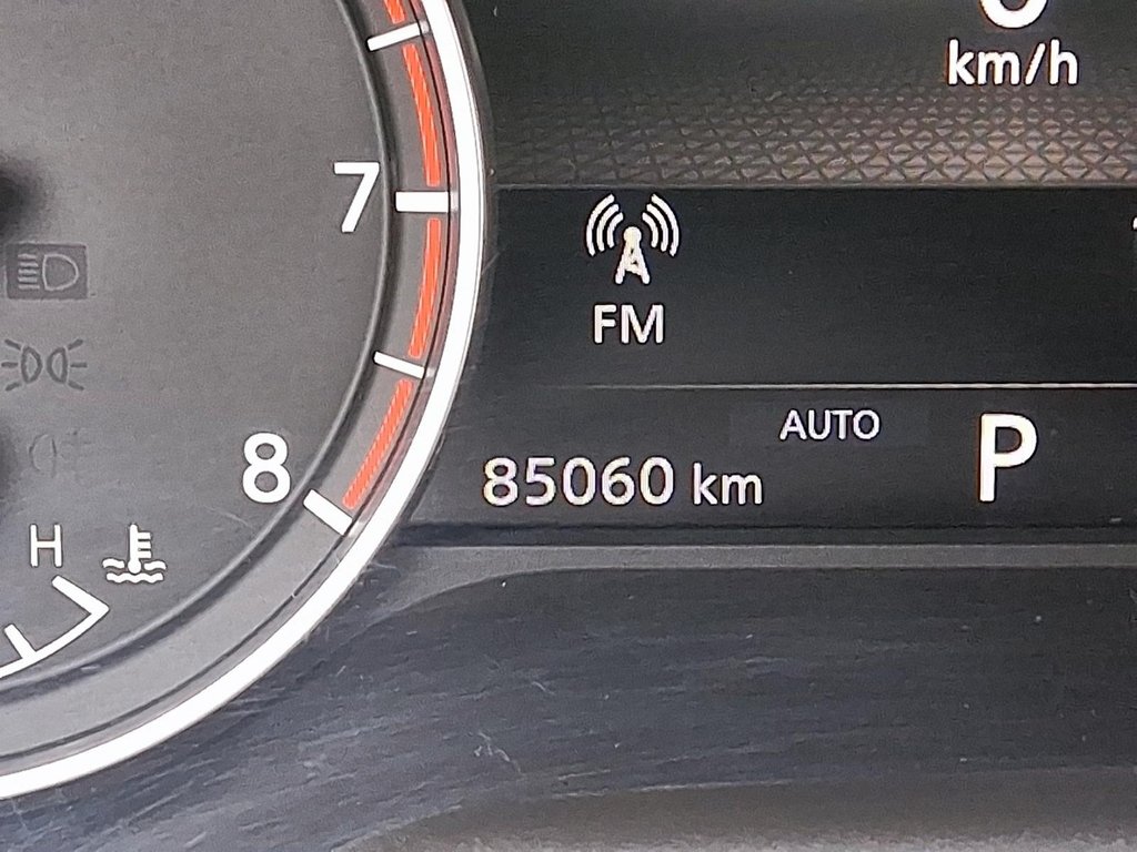 2024 Nissan Rogue AWD SV Moonroof in Stratford, Ontario - 13 - w1024h768px