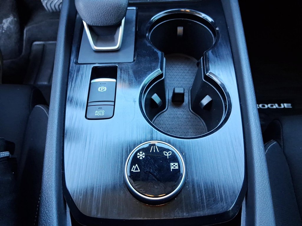 2024 Nissan Rogue AWD S in Stratford, Ontario - 17 - w1024h768px