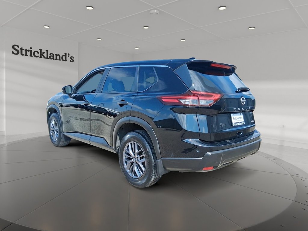 2024 Nissan Rogue AWD S in Stratford, Ontario - 4 - w1024h768px
