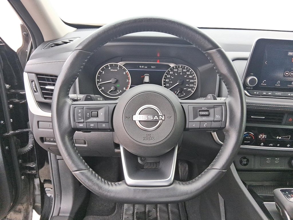 2024 Nissan Rogue AWD S in Stratford, Ontario - 12 - w1024h768px
