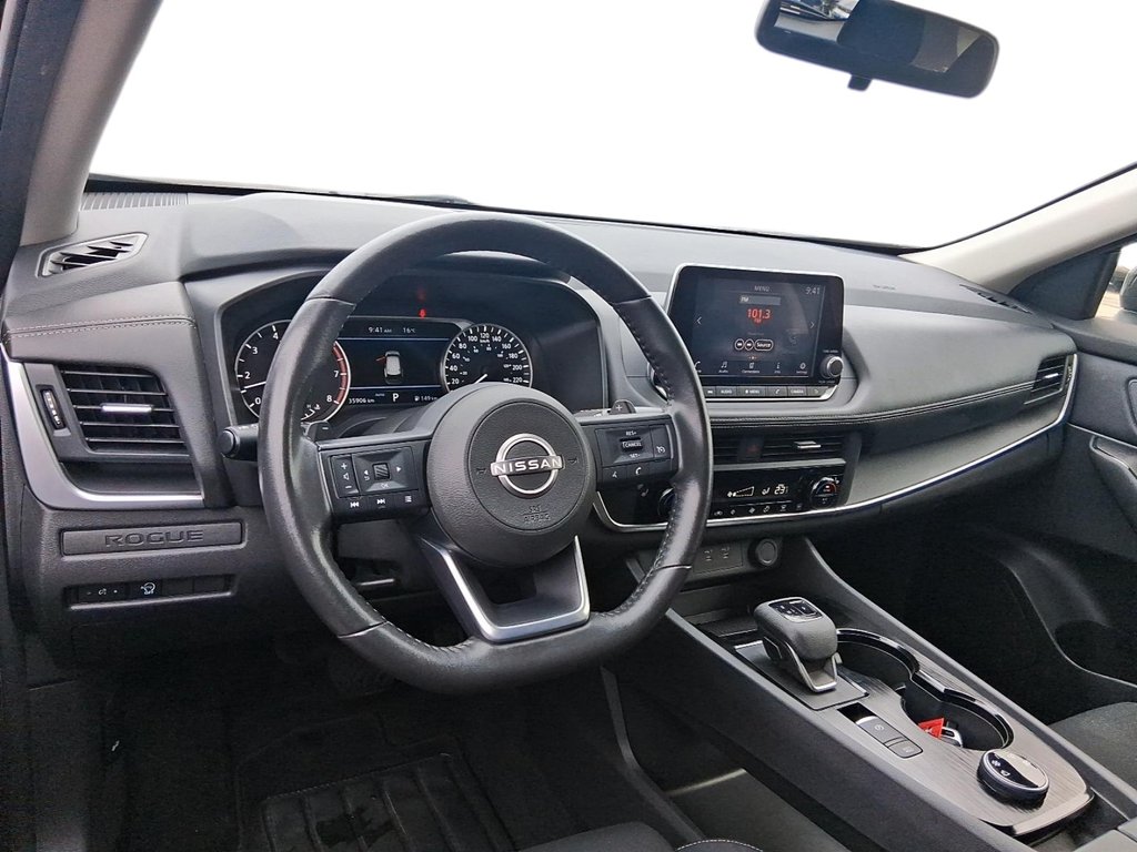 2024 Nissan Rogue AWD S in Stratford, Ontario - 10 - w1024h768px