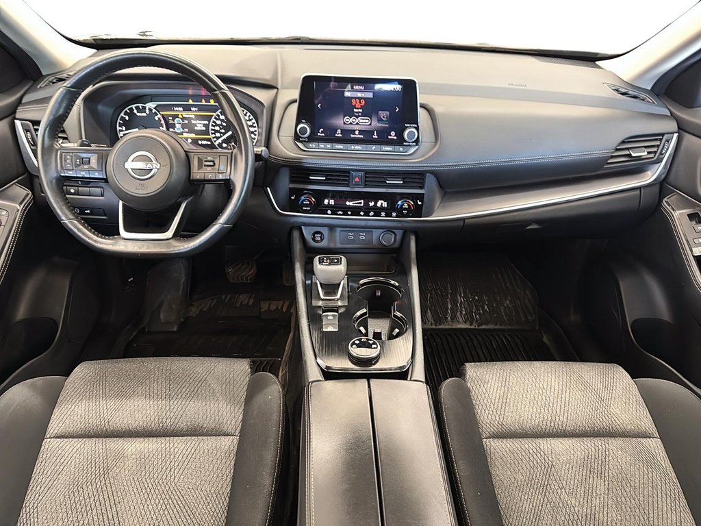 2024 Nissan Rogue AWD SV Moonroof in Stratford, Ontario - 9 - w1024h768px