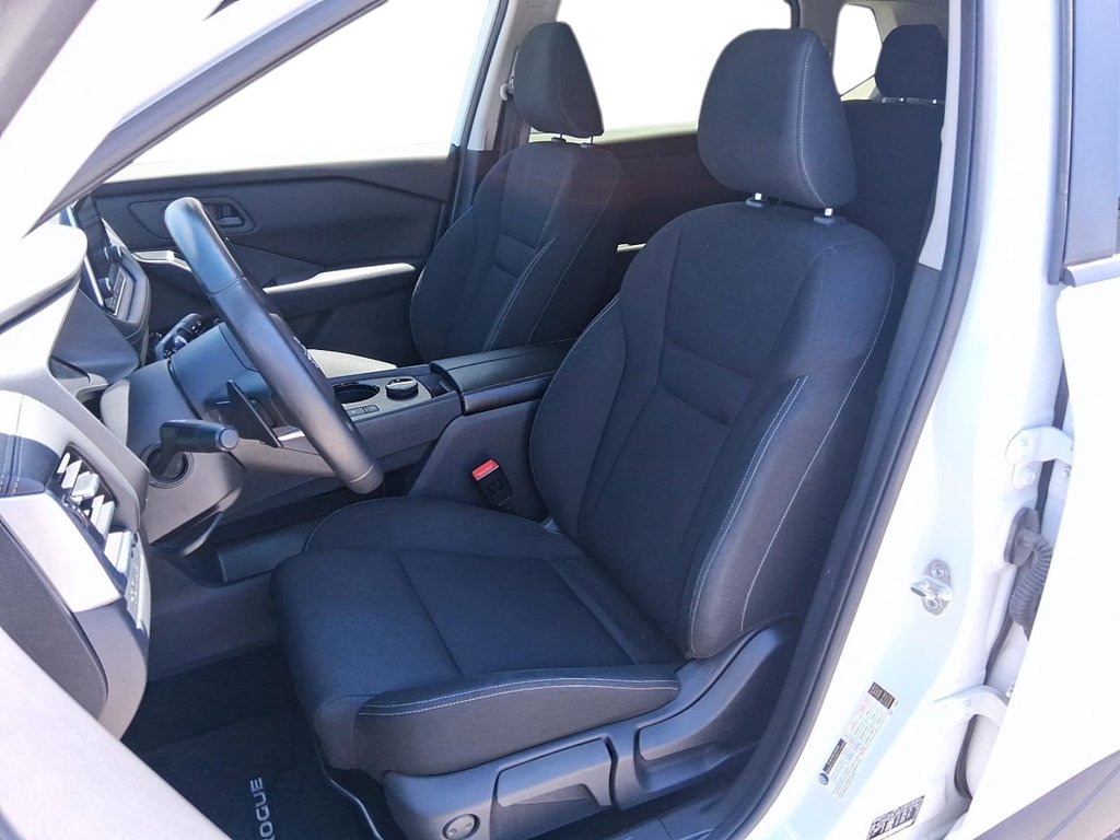 2024 Nissan Rogue AWD S in Stratford, Ontario - 8 - w1024h768px
