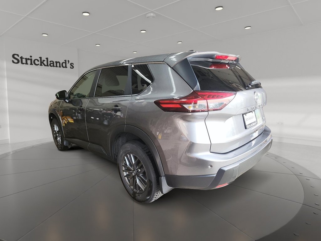 2024 Nissan Rogue AWD S in Stratford, Ontario - 4 - w1024h768px