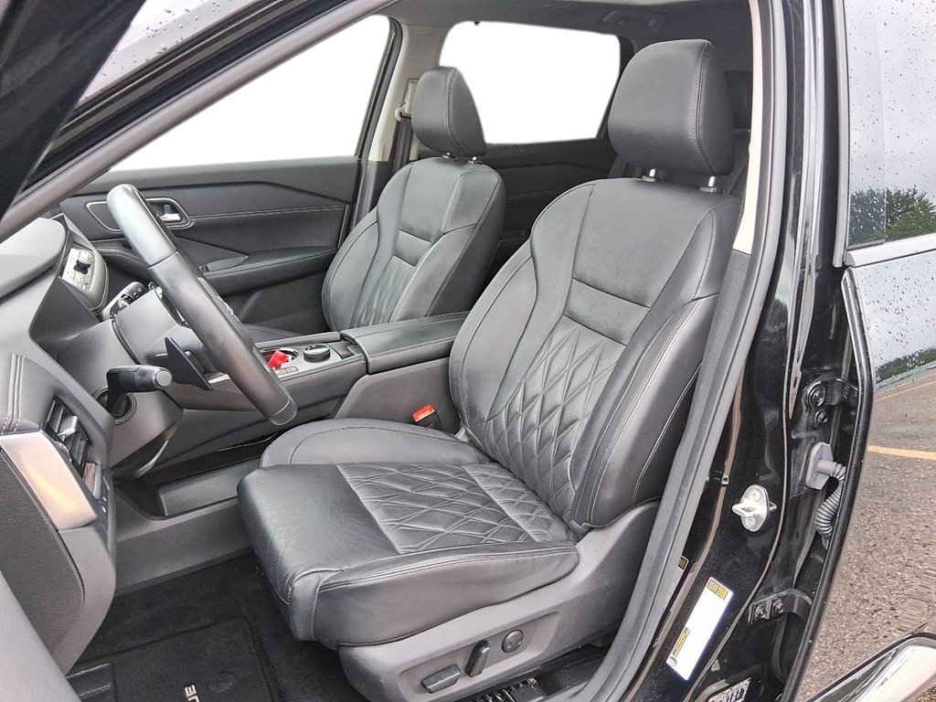 2024 Nissan Rogue AWD Platinum in Stratford, Ontario - 8 - w1024h768px