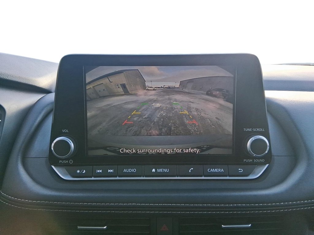 2025 Nissan Rogue AWD SV Moonroof in Stratford, Ontario - 18 - w1024h768px