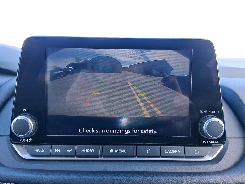 2025 Nissan Rogue AWD SV Moonroof in Stratford, Ontario - 19 - w1024h768px