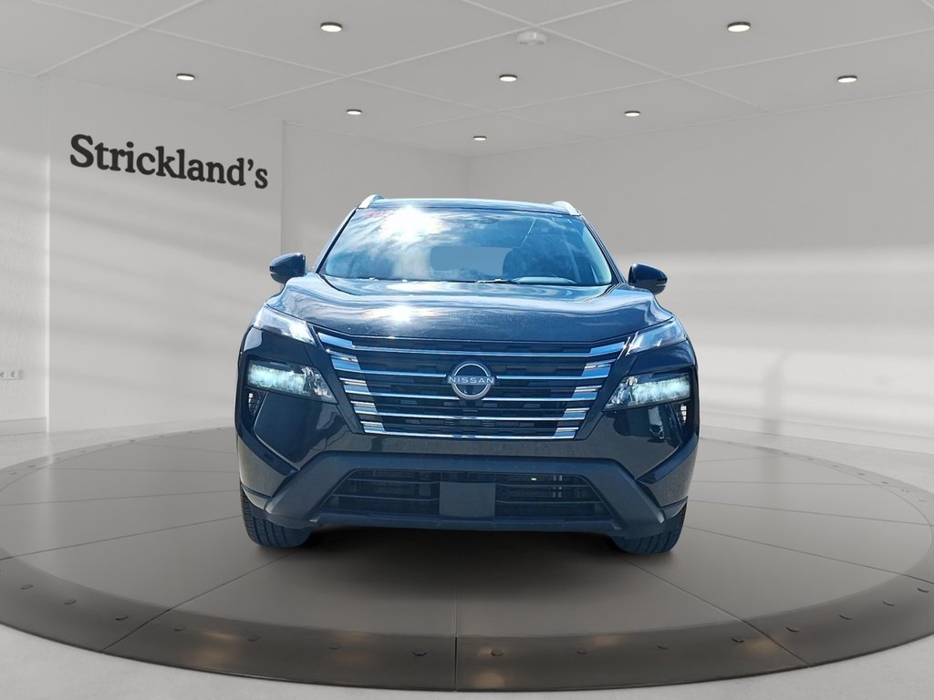 2025 Nissan Rogue AWD SV Moonroof in Stratford, Ontario - 2 - w1024h768px