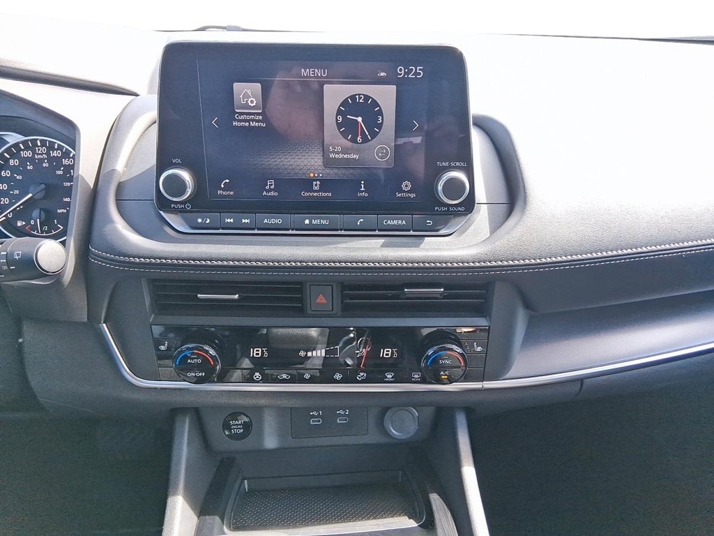 2025 Nissan Rogue AWD SV Moonroof in Stratford, Ontario - 15 - w1024h768px