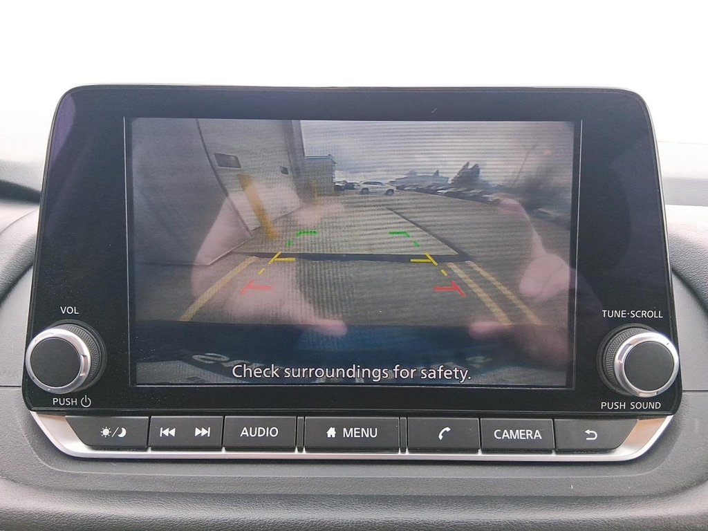 2025 Nissan Rogue AWD SV Moonroof in Stratford, Ontario - 19 - w1024h768px
