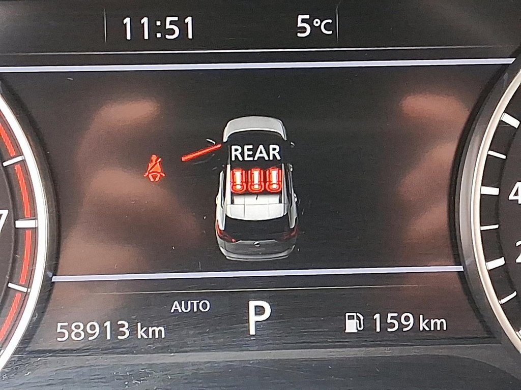 2025 Nissan Rogue AWD SV Moonroof in Stratford, Ontario - 13 - w1024h768px