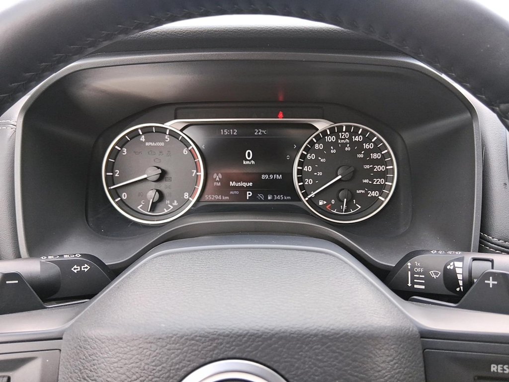 2025 Nissan Rogue AWD SV Moonroof in Stratford, Ontario - 14 - w1024h768px