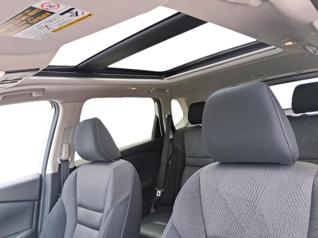 2025 Nissan Rogue AWD SV Moonroof in Stratford, Ontario - 18 - w1024h768px