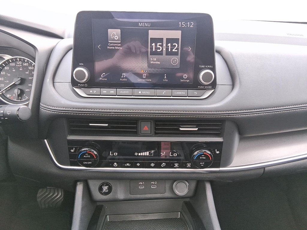 2025 Nissan Rogue AWD SV Moonroof in Stratford, Ontario - 15 - w1024h768px