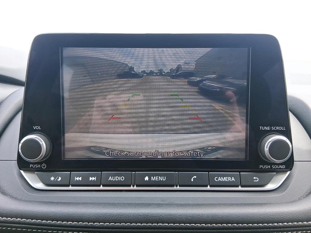 2025 Nissan Rogue AWD SV Moonroof in Stratford, Ontario - 19 - w1024h768px