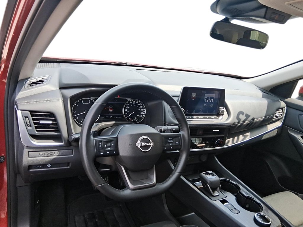 2025 Nissan Rogue AWD S in Stratford, Ontario - 10 - w1024h768px