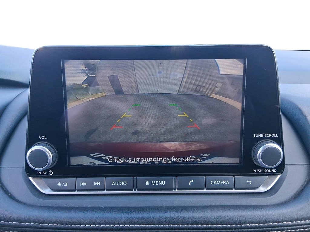 2025 Nissan Rogue AWD SV Moonroof in Stratford, Ontario - 19 - w1024h768px