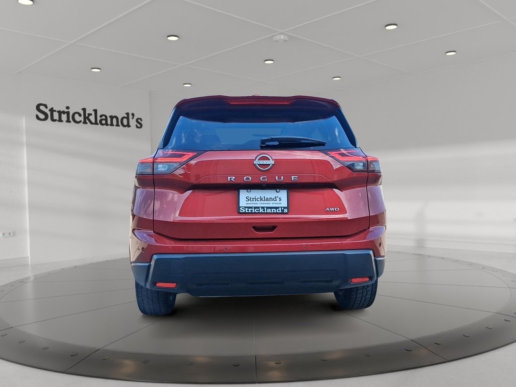 2025 Nissan Rogue AWD SV Moonroof in Stratford, Ontario - 3 - w1024h768px