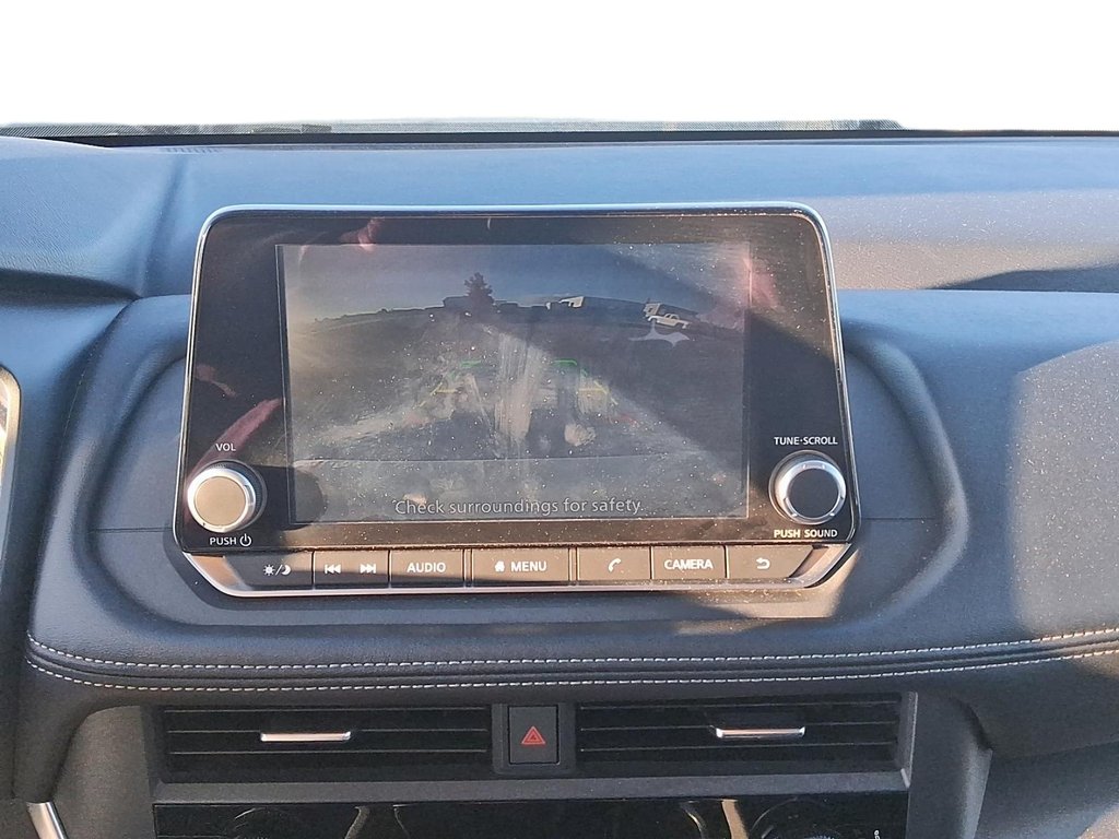 2025 Nissan Rogue AWD SV Moonroof in Stratford, Ontario - 19 - w1024h768px