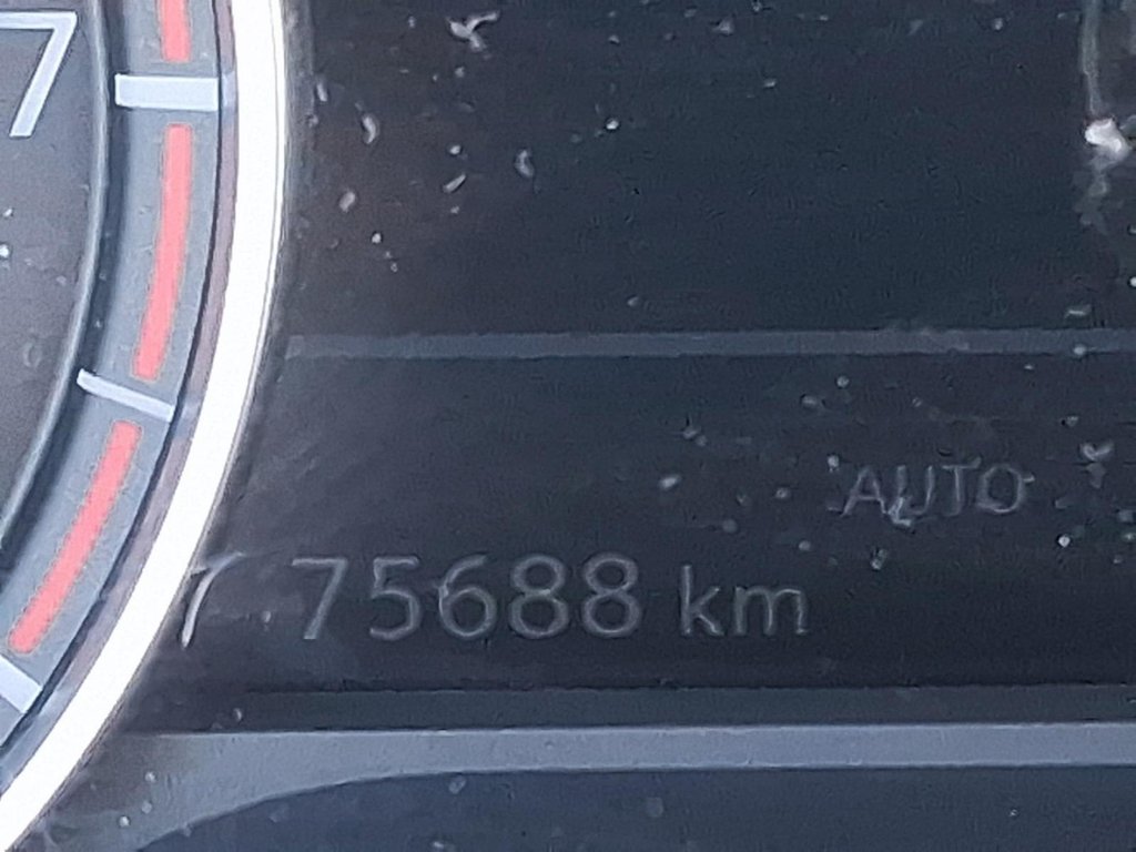 2025 Nissan Rogue AWD SV Moonroof in Stratford, Ontario - 13 - w1024h768px