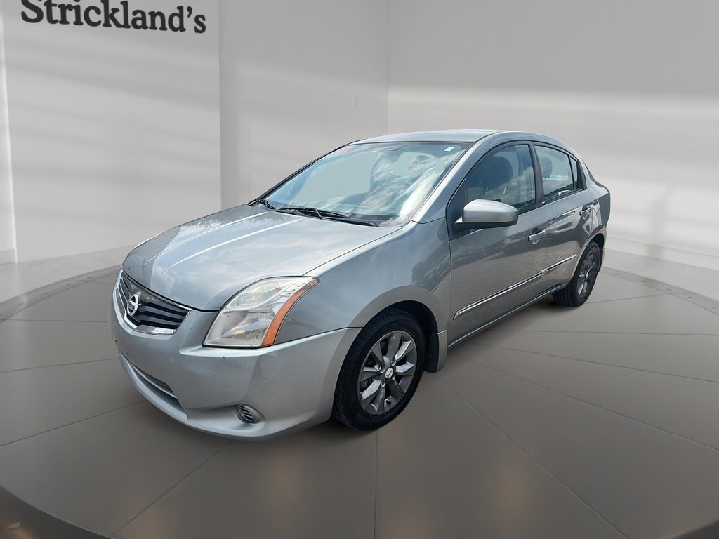 2012 Nissan Sentra 2.0 CVT in Stratford, Ontario - 1 - w1024h768px
