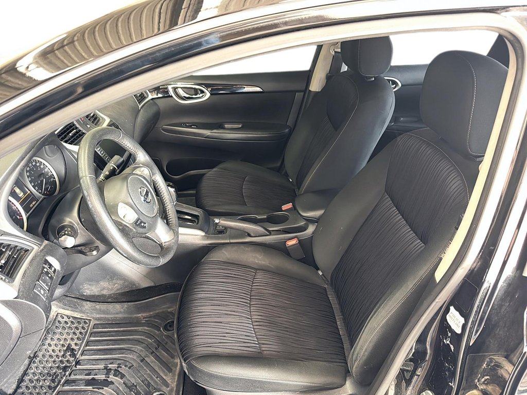 2019 Nissan Sentra 1.8 SV CVT in Stratford, Ontario - 8 - w1024h768px