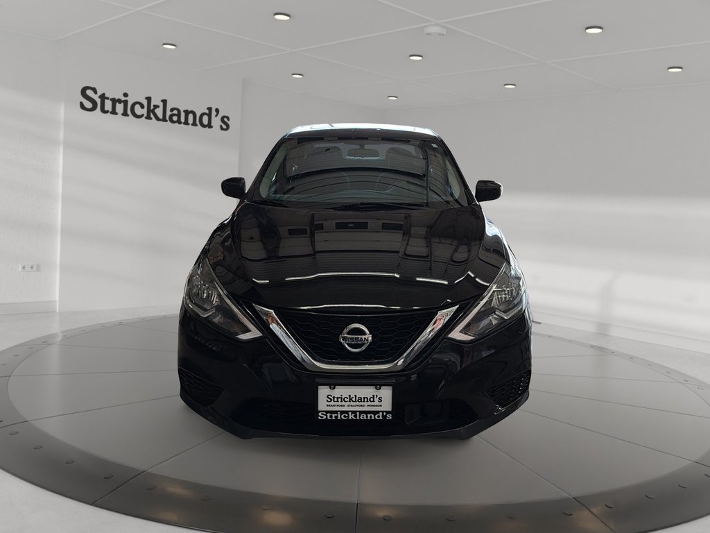 2019 Nissan Sentra 1.8 SV CVT in Stratford, Ontario - 2 - w1024h768px