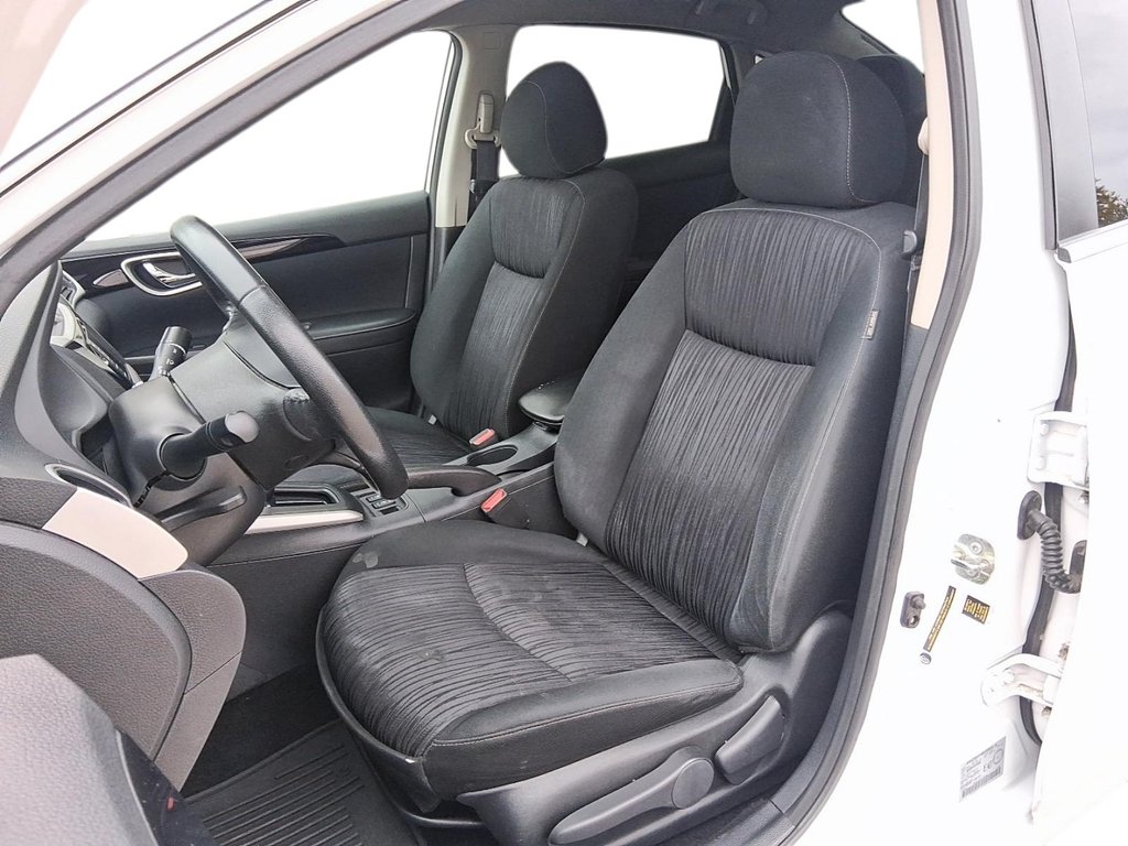 2019 Nissan Sentra 1.8 SV CVT (2) in Stratford, Ontario - 8 - w1024h768px