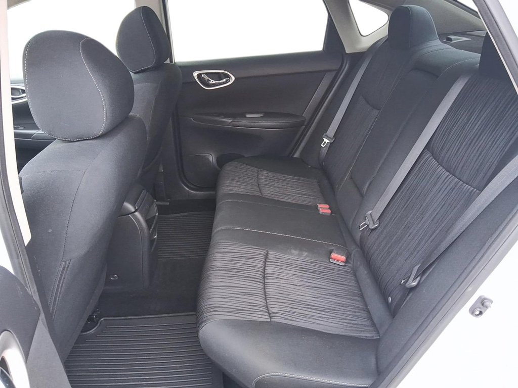 2019 Nissan Sentra 1.8 SV CVT (2) in Stratford, Ontario - 9 - w1024h768px